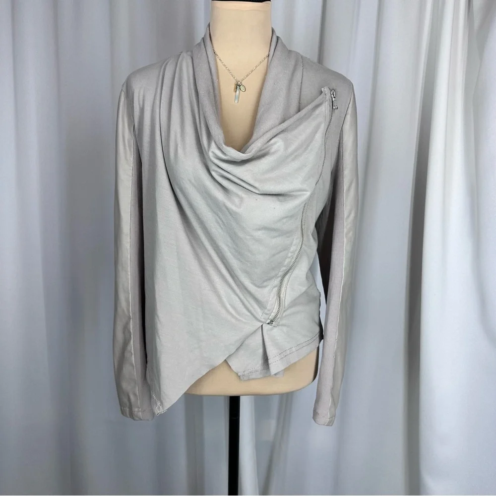 Cavalini‎ Faux Leather Jacket Sz Small Asymmetric Hem Diagonal Zip Artsy Funky